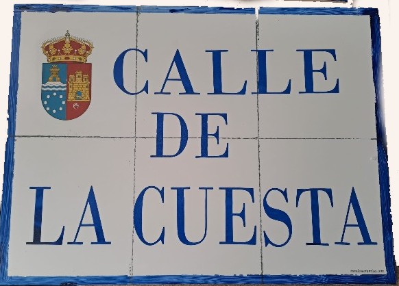 Placa calle en azulejos